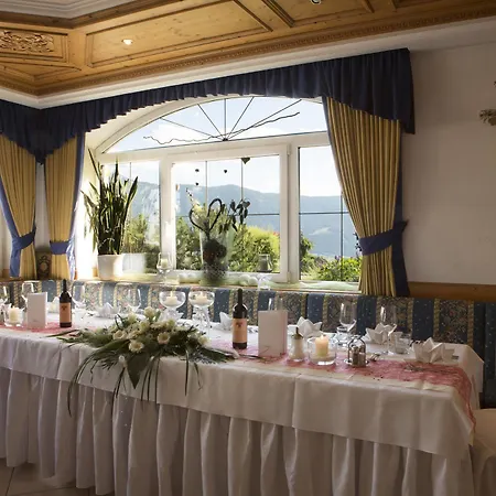 Amaten Otel 3*